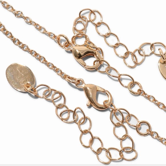 Claire's Best Friends Pink Ombré Heart Pendant Necklaces - 3 Pack - Picture 9 of 10